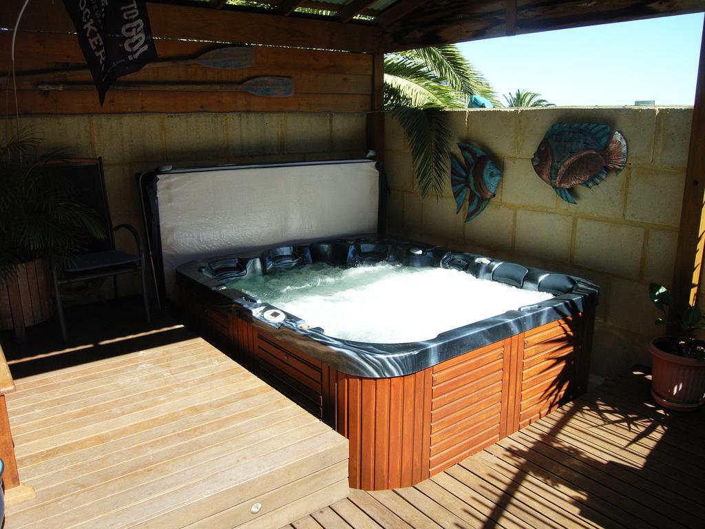 Ocean Reef Homestay Perth Exterior photo