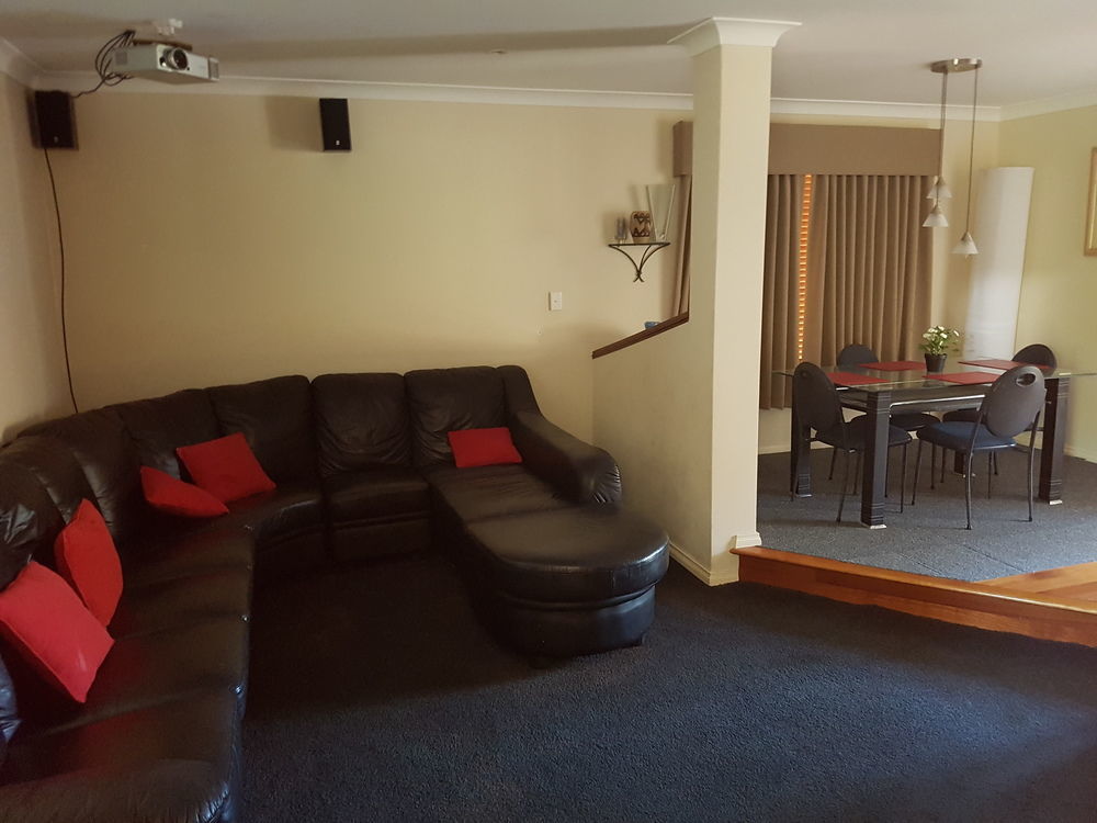 Ocean Reef Homestay Perth Exterior photo